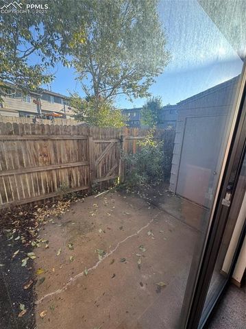 6627 Proud eagle Court, Colorado Springs, CO 80915