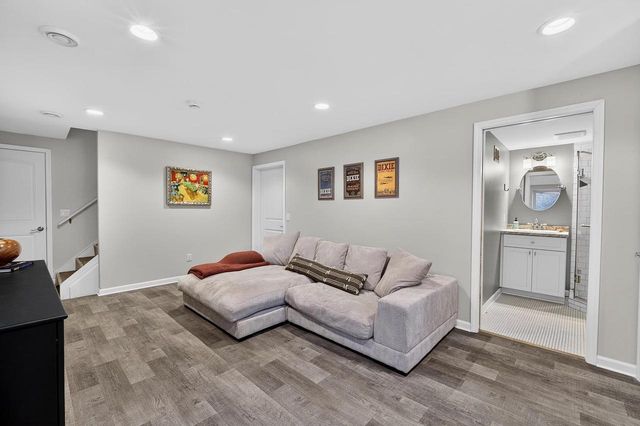 405 N Meadow Lane, Madison, WI 53705