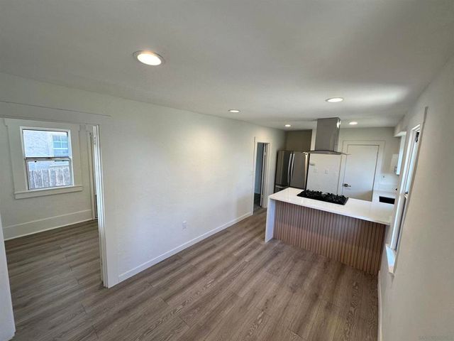 4225 Central Avenue, San Diego, CA 92105
