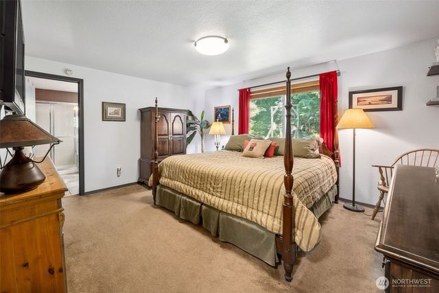 54611 E 278th Avenue, Ashford, WA 98304