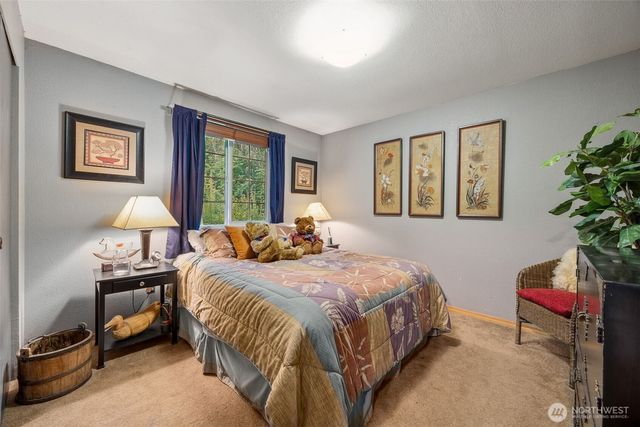 54611 E 278th Avenue, Ashford, WA 98304