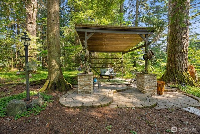 54611 E 278th Avenue, Ashford, WA 98304