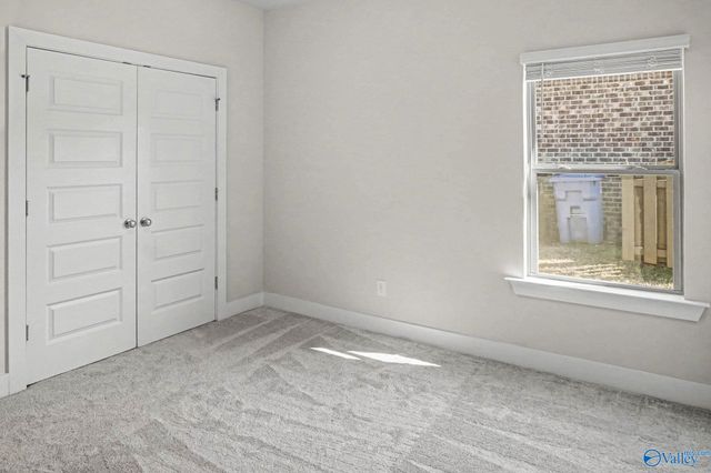 21779 Natures Cove Drive, Athens, AL 35613