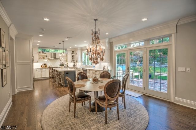 3 Meadow Ct, Madison Boro, NJ 07940