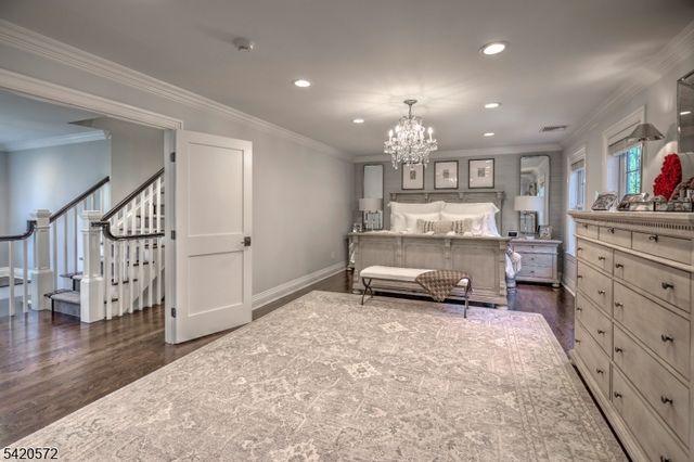 3 Meadow Ct, Madison Boro, NJ 07940