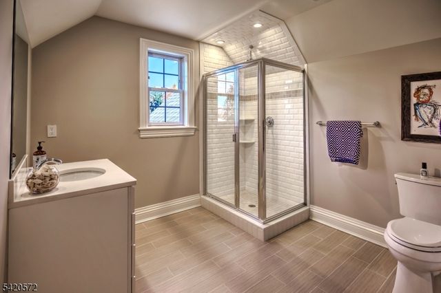 3 Meadow Ct, Madison Boro, NJ 07940