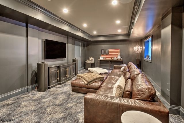 3 Meadow Ct, Madison Boro, NJ 07940