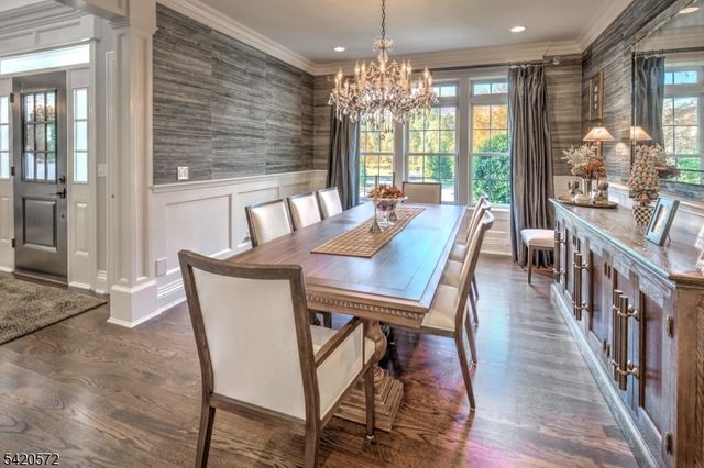 3 Meadow Ct, Madison Boro, NJ 07940