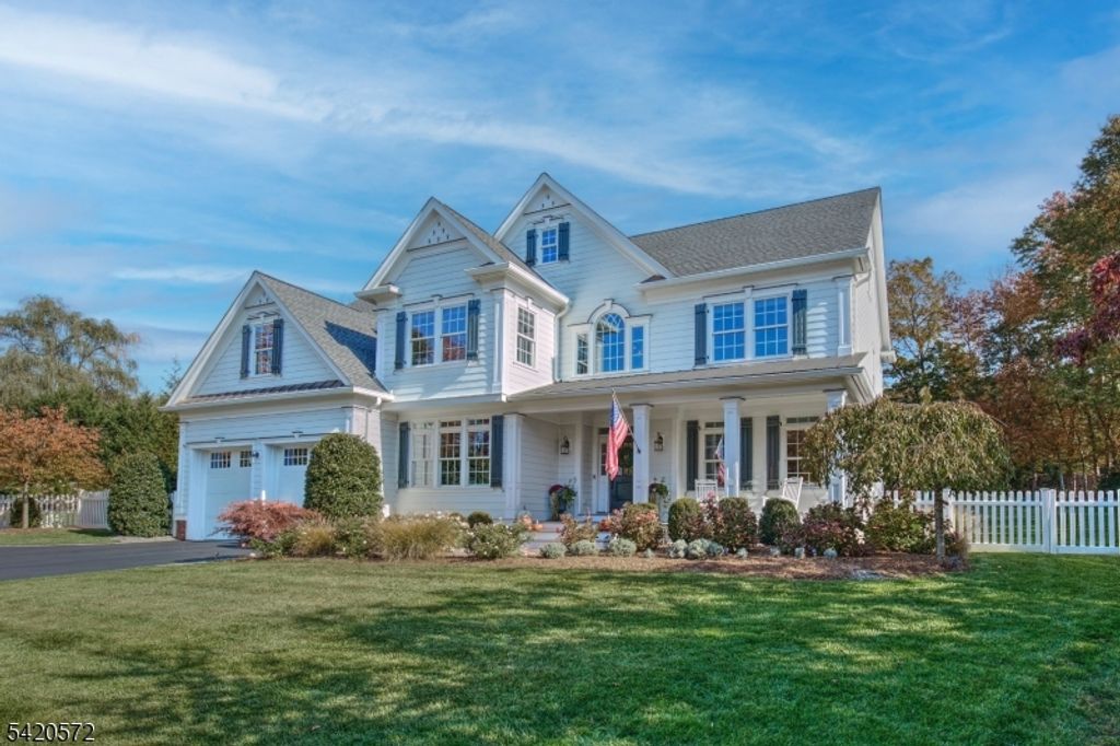 3 Meadow Ct, Madison Boro, NJ 07940