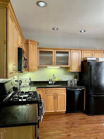 156 Cottage Street 6, Boston, MA 02128