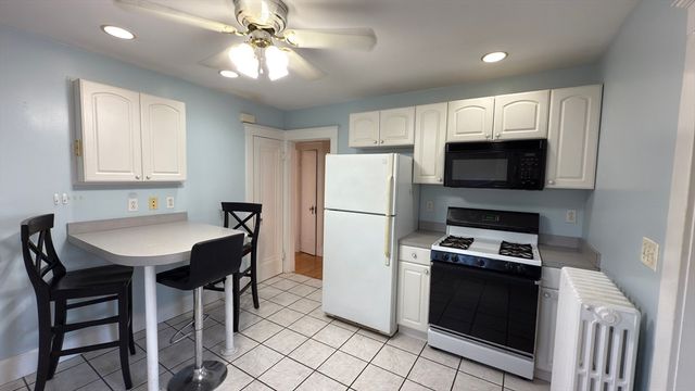 70 Union St 2, Boston, MA 02135