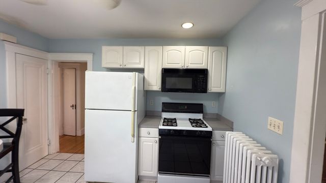 70 Union St 2, Boston, MA 02135
