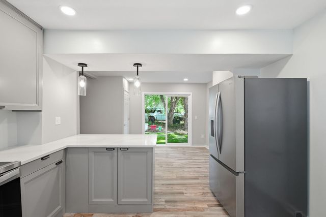 829 1st Street, Saint Paul Park, MN 55071