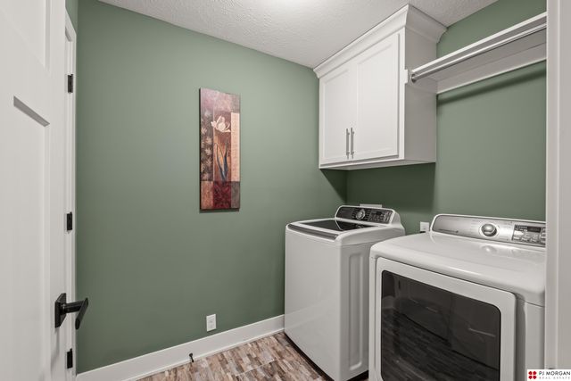 1710 N 197 Street, Elkhorn, NE 68022