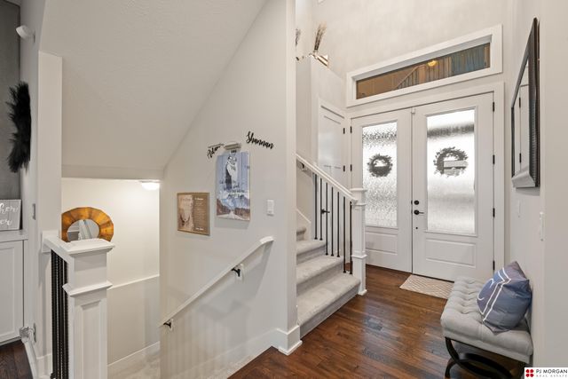 1710 N 197 Street, Elkhorn, NE 68022