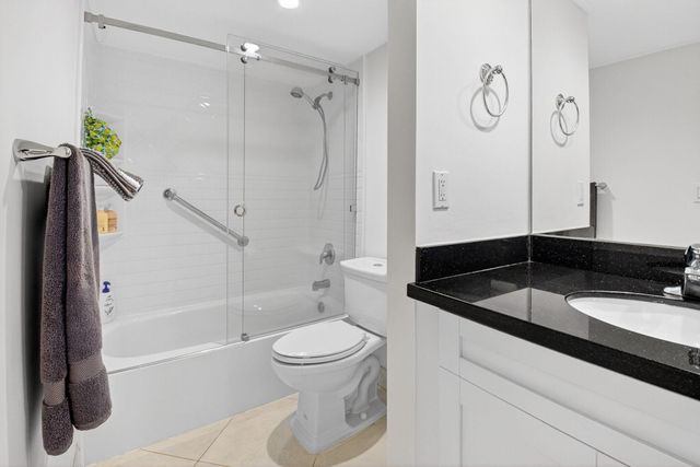 15492 Lakes Of Delray Boulevard 106, Delray Beach, FL 33484