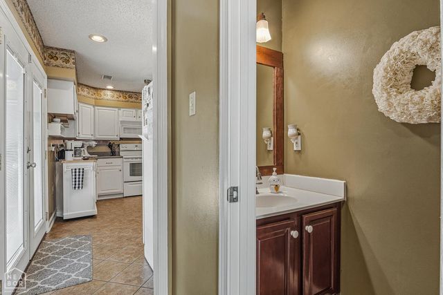 1712 Murray Creek Drive, Jonesboro, AR 72405