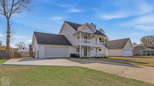 1712 Murray Creek Drive, Jonesboro, AR 72405