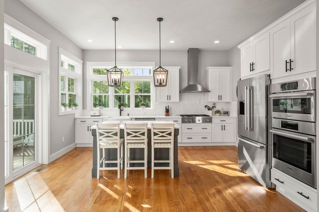 7 Stanley Ln, Carver, MA 02330