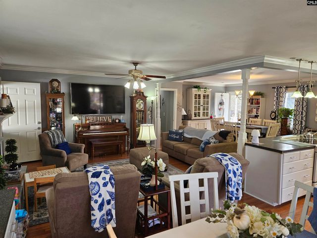 945 Brookfield Drive, West Columbia, SC 29172