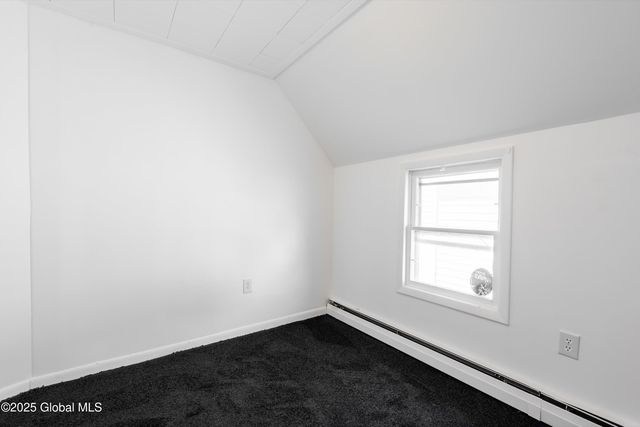 556 Clarendon Street, Schenectady, NY 12308