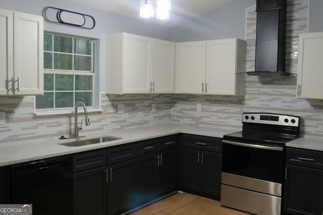 2060 BEDFORD Court, Lithonia, GA 30058