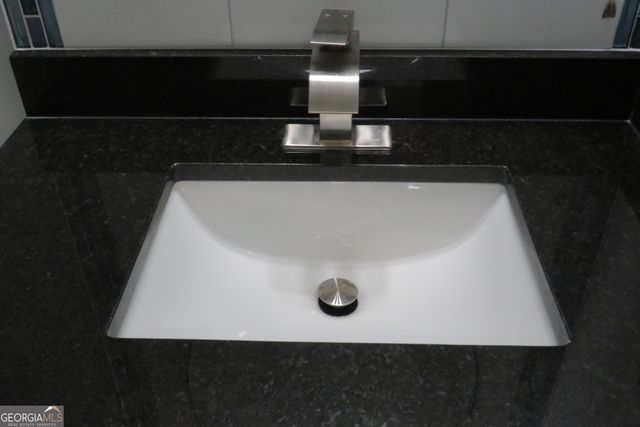 2060 BEDFORD Court, Lithonia, GA 30058