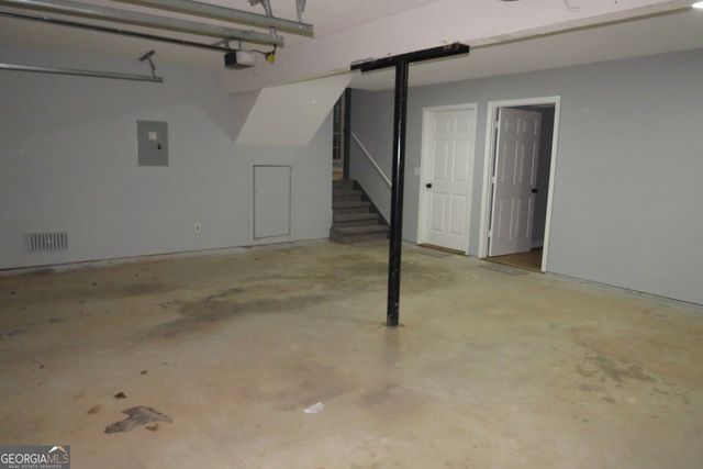 2060 BEDFORD Court, Lithonia, GA 30058