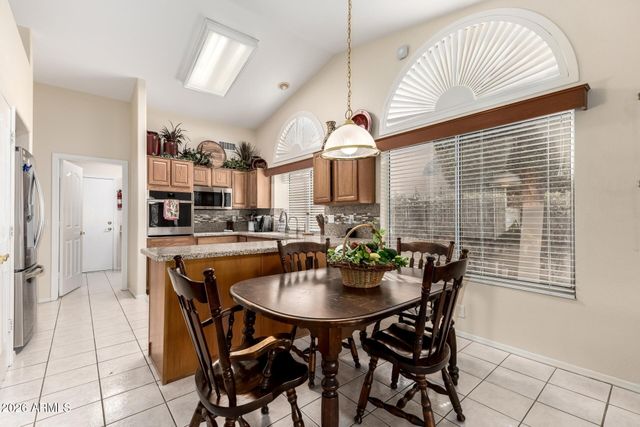 19862 N 87TH Drive, Peoria, AZ 85382