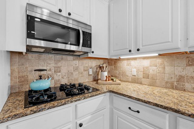 17104 Poncho Springs LN, Austin, TX 78717