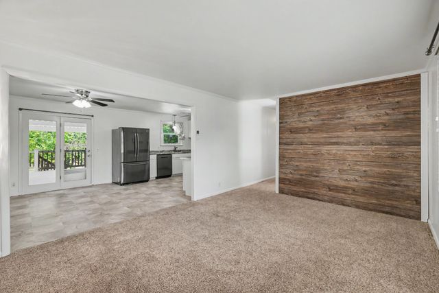 6656 Beacon Ln, Nashville, TN 37209