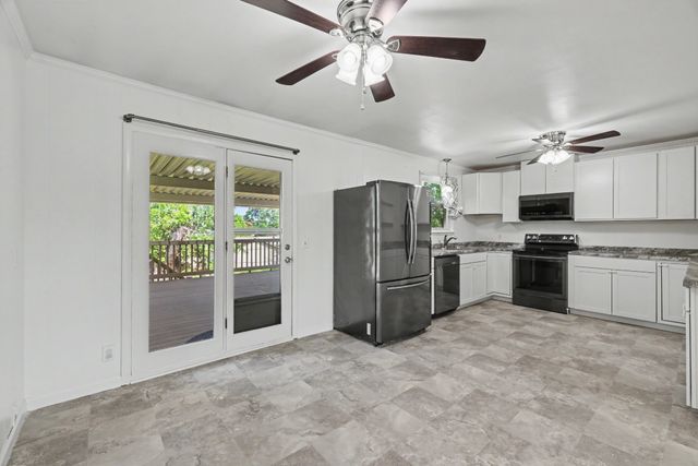 6656 Beacon Ln, Nashville, TN 37209