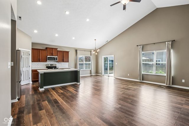 6627 Mayapple Drive, Pendleton, IN 46064