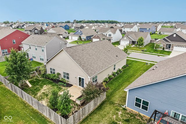 6627 Mayapple Drive, Pendleton, IN 46064