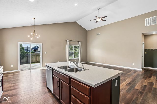 6627 Mayapple Drive, Pendleton, IN 46064