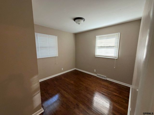 5141 N 72nd Street, Lincoln, NE 68507