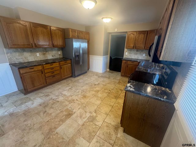 5141 N 72nd Street, Lincoln, NE 68507