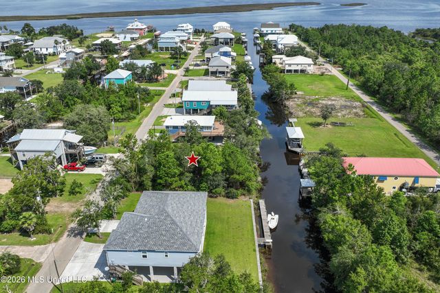 65 Fiber Street, Bay Saint Louis, MS 39520