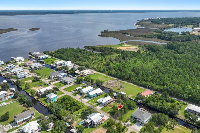 65 Fiber Street, Bay Saint Louis, MS 39520