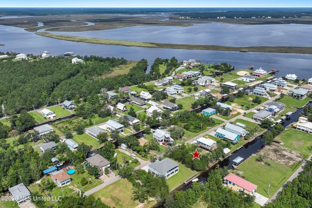 65 Fiber Street, Bay Saint Louis, MS 39520
