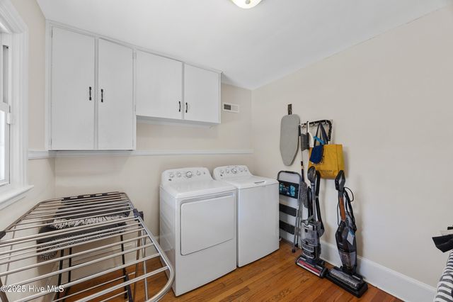 2610 Oleander Drive, Wilmington, NC 28403