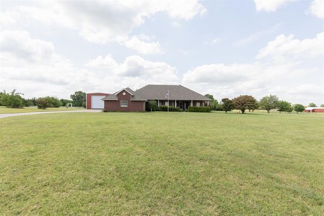 1501 Stable Rock Road, Yukon, OK 73099