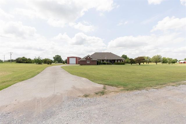 1501 Stable Rock Road, Yukon, OK 73099