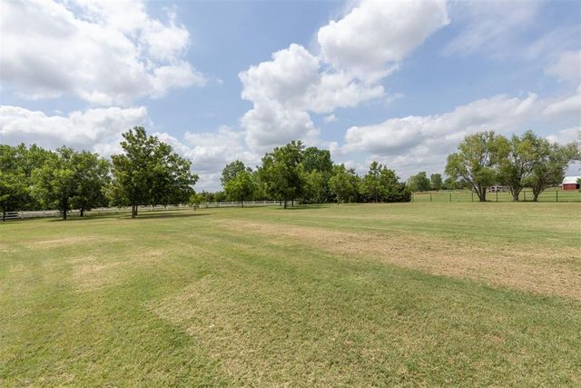 1501 Stable Rock Road, Yukon, OK 73099