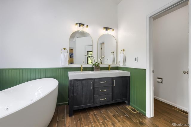 9837 Cypress Point Circle, Lone Tree, CO 80124