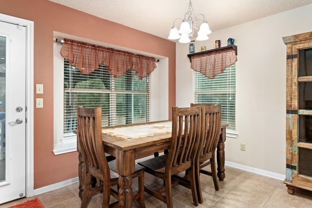 4985 Fm 2827 Road, Warren, TX 77664