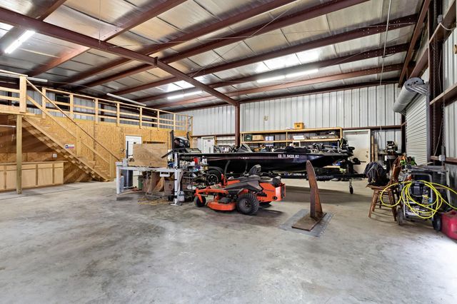 4985 Fm 2827 Road, Warren, TX 77664