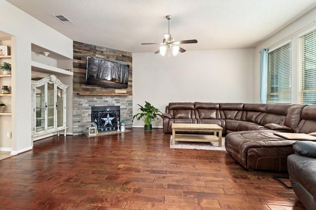 4985 Fm 2827 Road, Warren, TX 77664