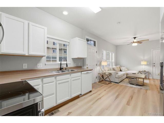 1464 Bergen Rock St, Castle Rock, CO 80109