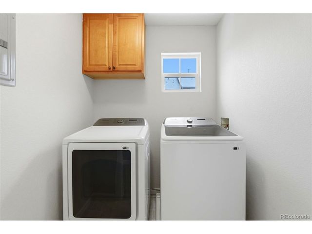 1464 Bergen Rock St, Castle Rock, CO 80109